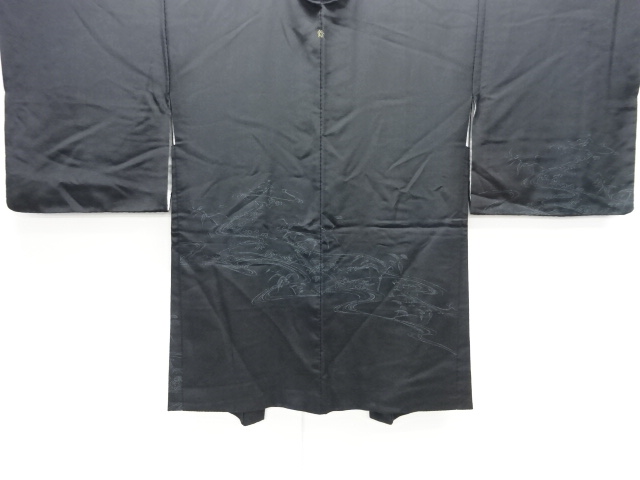 流水に草花模様織り出し一つ紋絵羽織